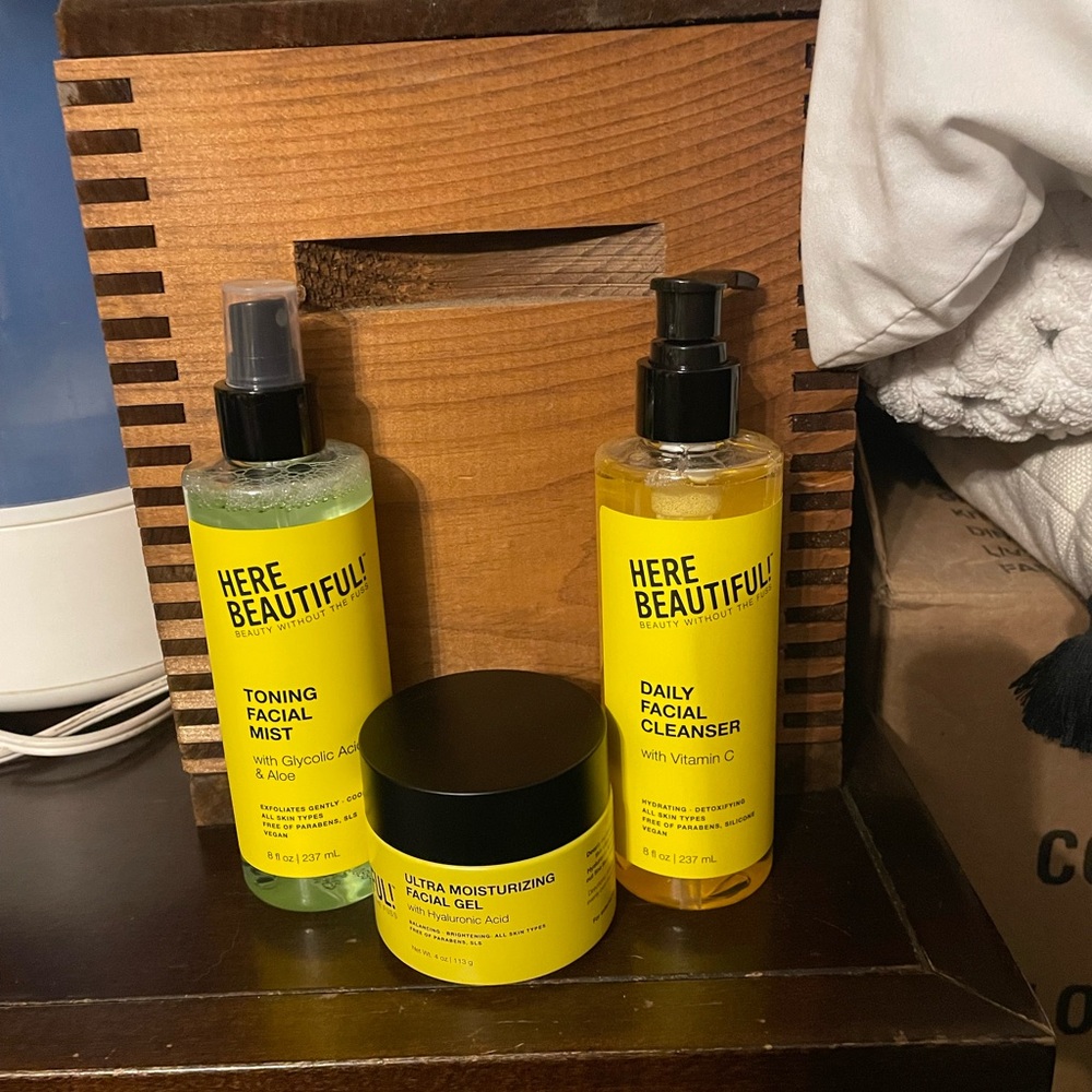 Ultra Moisturizing Facial Gel - Yellow